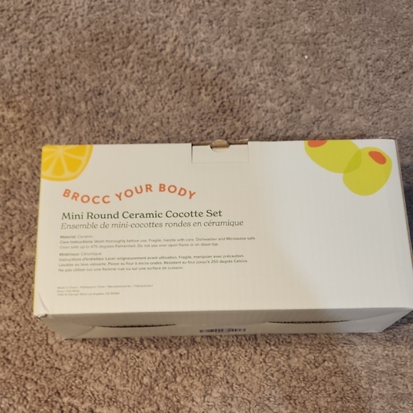 Mini Round Ceramic Cocotte Set - Picture 2 of 5
